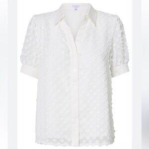 Current Air Textured Floral Button Down Top in White Size Small